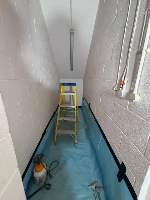 HSE-licensed asbestos gasket strip-out in SW10
